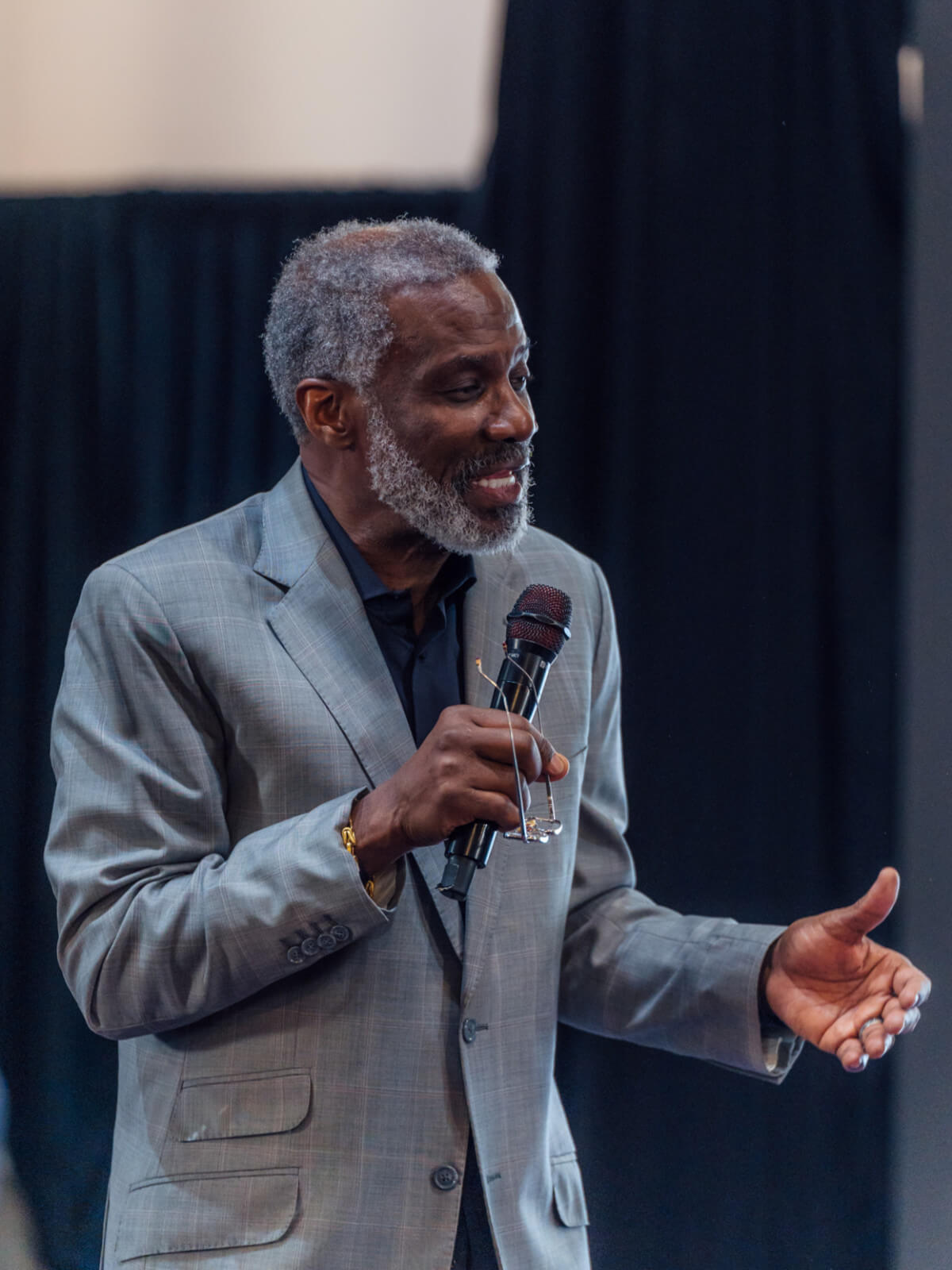 Bishop Noel Jones Profile Picture 005